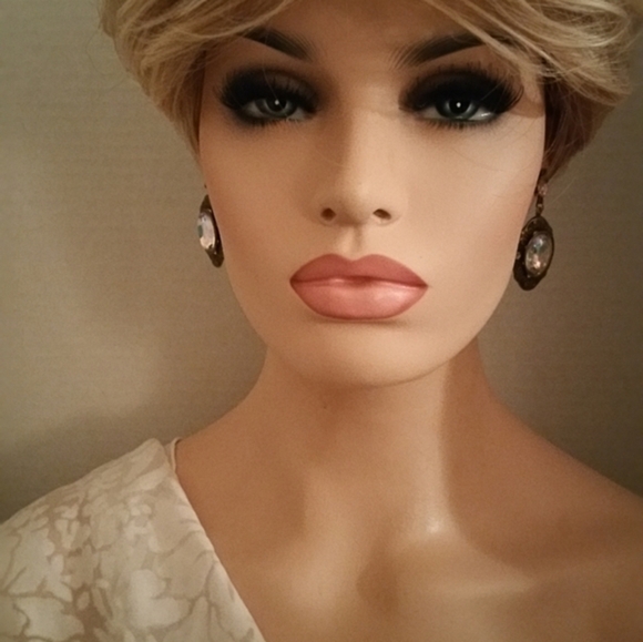 Vintage rhinestone earrings, large Aurora Borealis - Picture 3 of 8